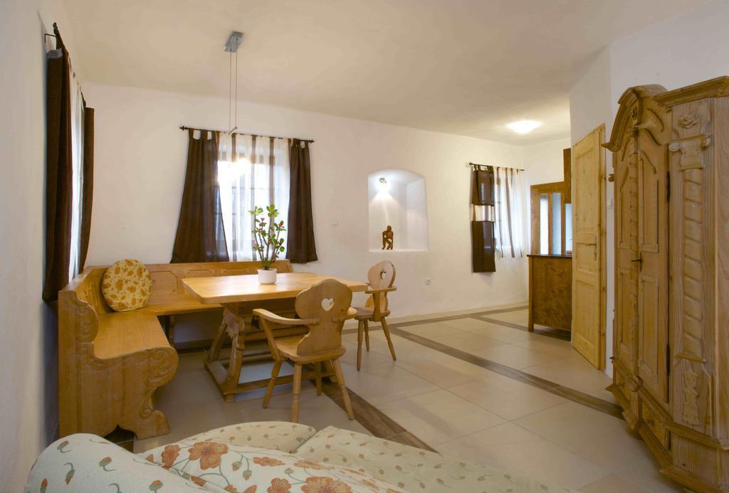 Pension Biofarma Slunecna Želnava Zimmer foto